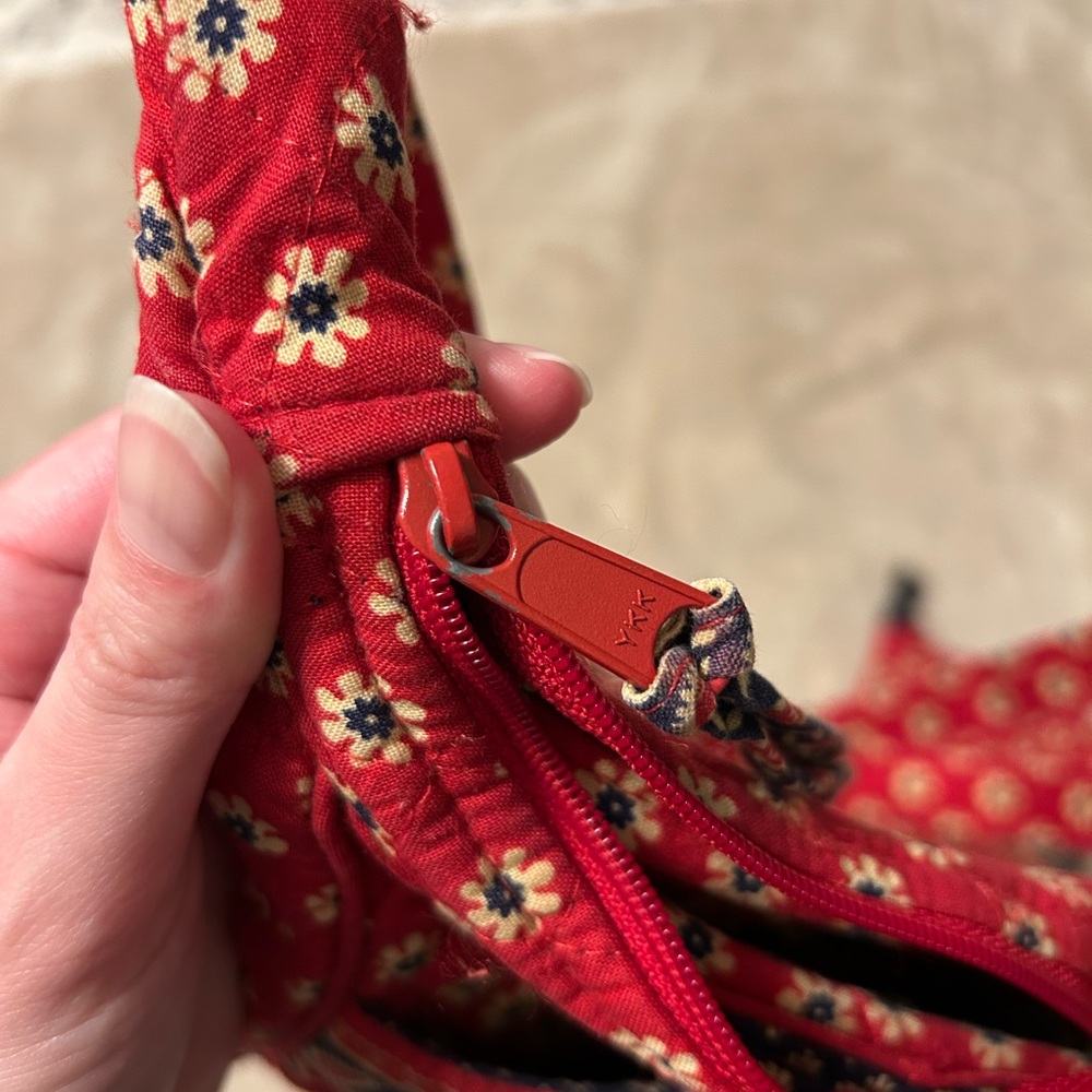 Vera Bradley - Picture 3 of 11